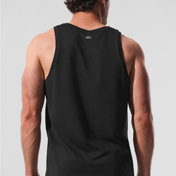 NWOT Alo Yoga Conquer Muscle Tank - Picture 1 of 8